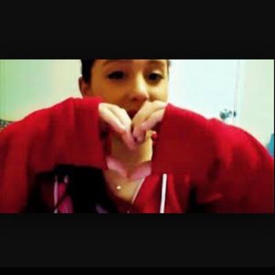 SymphaneeKiara's profile picture. i love dogs and cats and i also love ariana grande REAL SYMPHANEEE HEREEEE