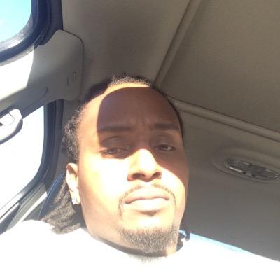 aint no8ody str8....you nicgas fake as fucc....