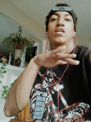 im a rapper wanting a deal and if it comes it comes im gonna still make my music Im a gospel rapper thug and im trent dove who got show this world .