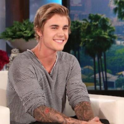 Being a Belieber is something unexplainable.You love, freak out, cry and do everything for someone who doesn't even know you exist.Justin means the world to me♥