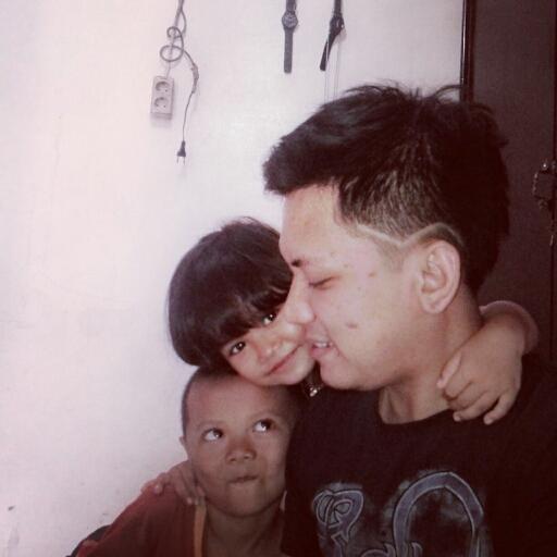 haviedplatonic's profile picture. http://t.co/NW5PEd30Mq