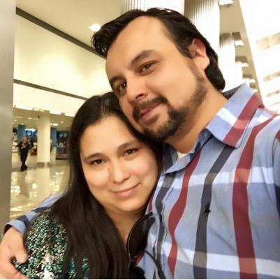 lapelvissexy's profile picture. Sólo tú provocas esa sonrisa estúpida en mi cara con tan sólo un mensaje.