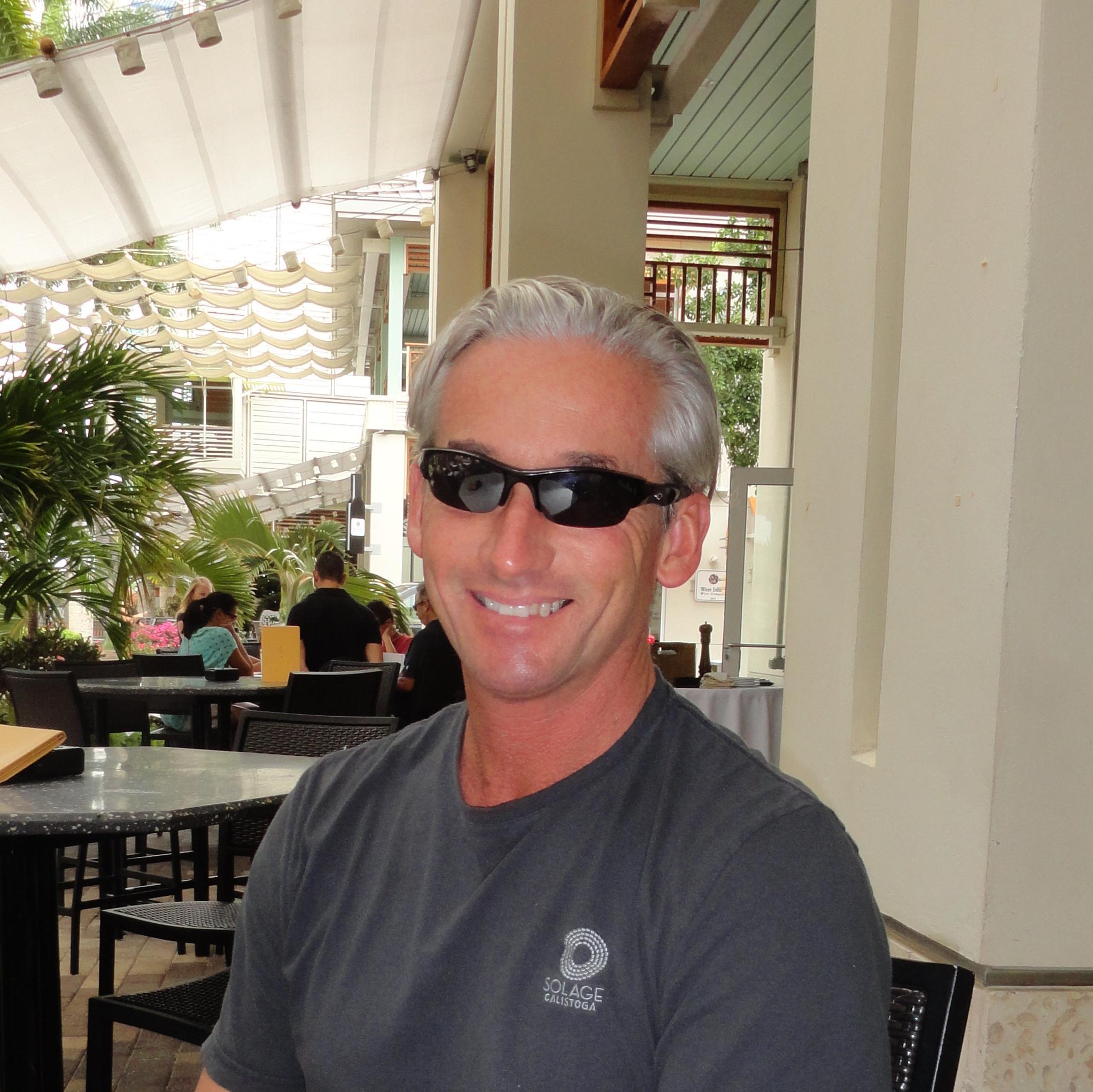 Musician and veteran info pro