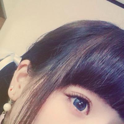宝塚歌劇周辺の言葉たちを拾い集めたものです。中の人の都合により、1970年代中心・手動・不定期の呟きとなりますことをご了承下さい。ご質問等はＤＭにて承ります。