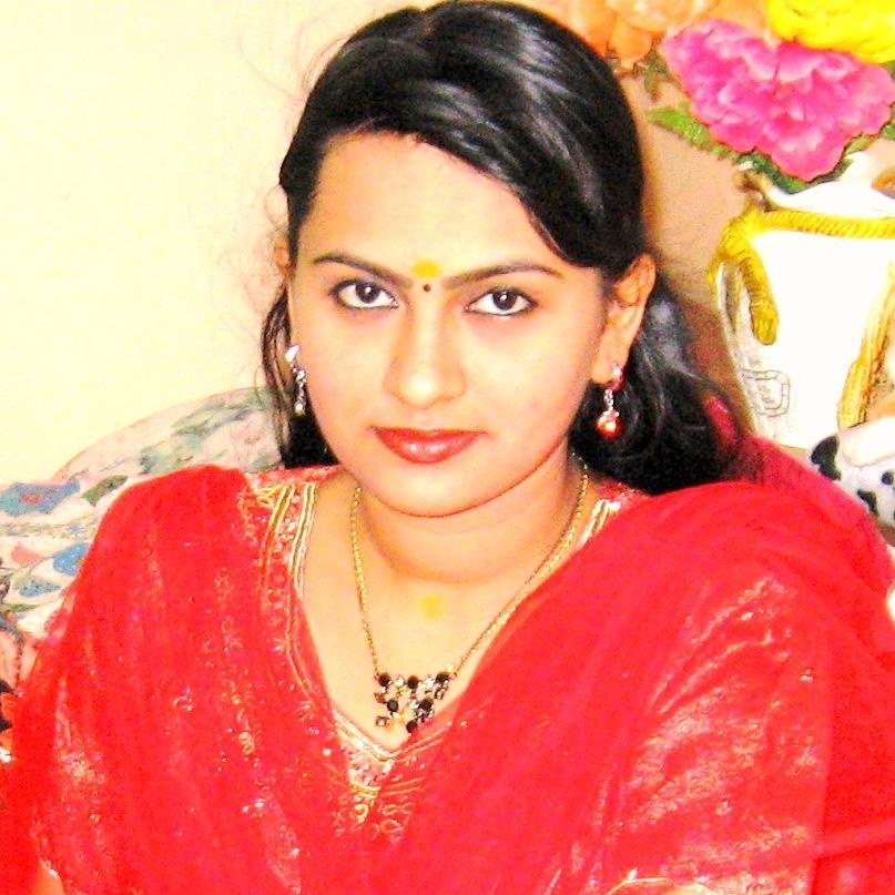 Researcher in Biotechnology & classical dancer.
