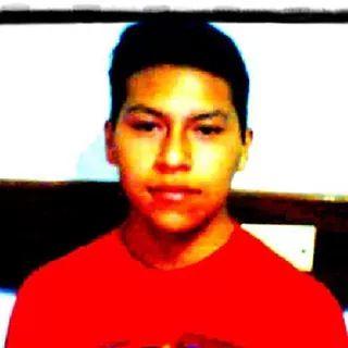 me gusta la musik y soy cobras  de corazón :)