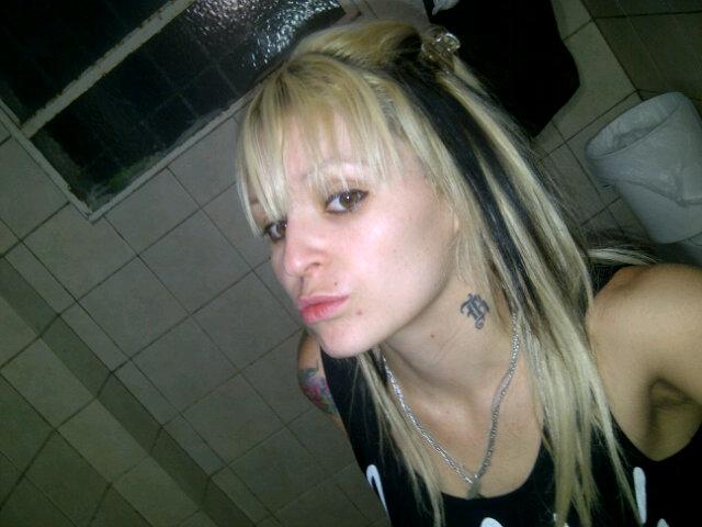 angellirazoqui's profile picture. ♥ love pitbull no mal traten a los animales......☺