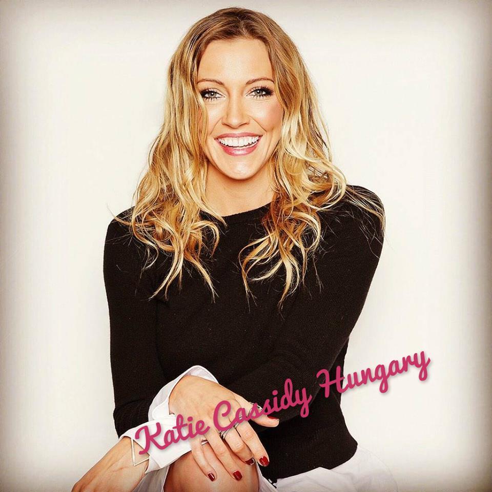 Hello:) This is Katie Cassidy Hungarien Page!:) You love Katie?:) Follow Katie and Follow Me!:) Forever Lauliver♥
Instagram: oliverandlaurel