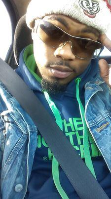 Started from nothing on my way to something. Grown .Hustler ✈ .ex Blonde Rump Shak.... Nevermind i sat my ass down ✌