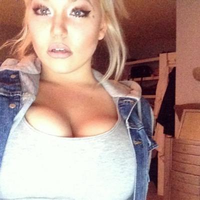 sallycatza's profile picture. I'm the one who does the clacks in the beginning of Drop It Like It's Hot |||| IG: @sallycatza