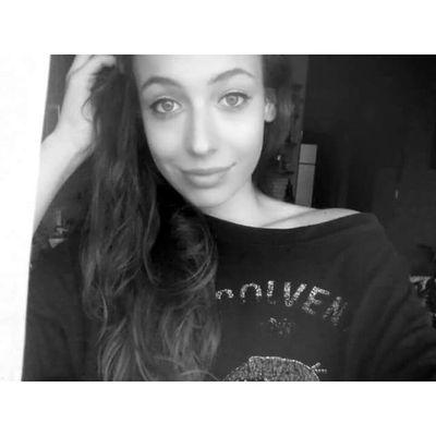 17 | in love with boys in books