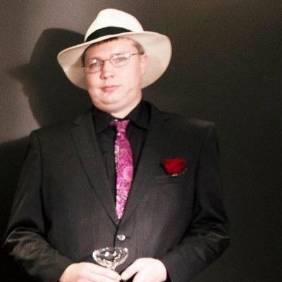 TwitHenning's profile picture. 