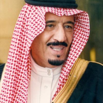 رجل عابر ...🎻