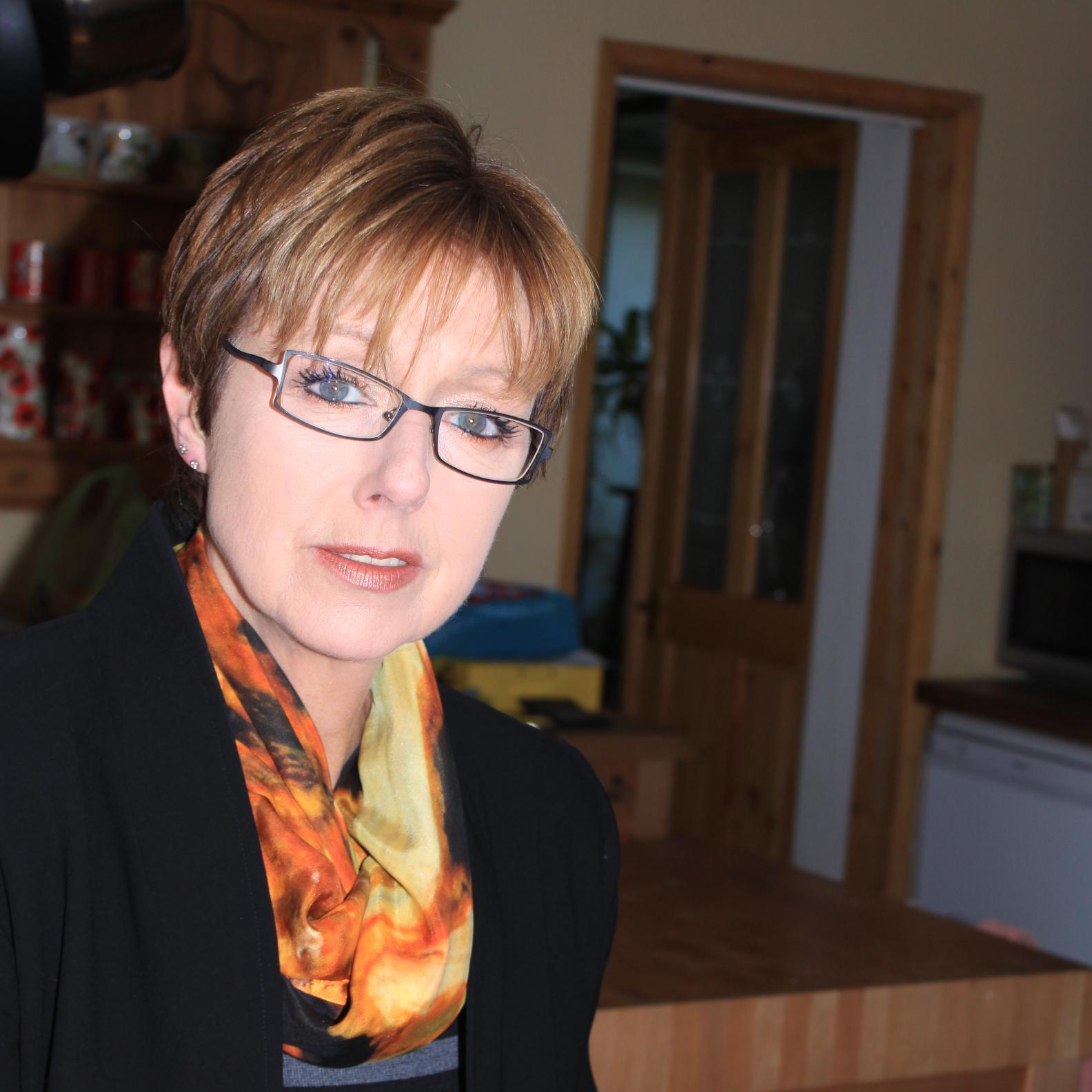 Freelance Broadcaster 
voice over artist 
Director of Be Media Savvy Ltd,  Loves:  Family, people, radio, animals, politics,