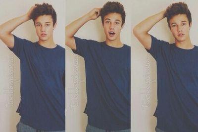 @camerondallas follow me, please :)