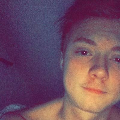 krillzzH's profile picture. singel som fan 
snap: krillzzzz
insta: krillzz