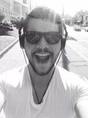 juliansarr's profile picture. 