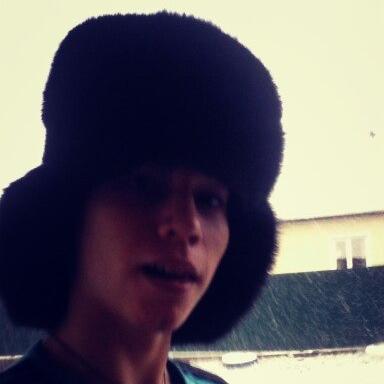 microlab0o's profile picture. 