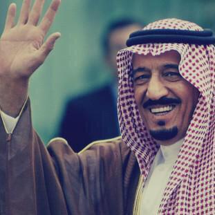 فَيٍلّسُوَفّ بَـالّصٍدقْ وَ حُسْنّ تَعـامُل فَي زٍمْن كَثْر فٍيْه ِِالنفاق و ثرثره فاضيه وتهجم العنيدِِ