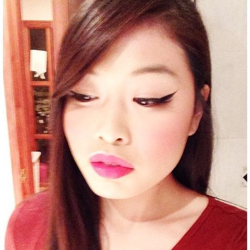 vanessakyee's profile picture. 26 | Social Media Strategist @LeChateauStyle| YouTuber/Blogger | Glitter Enthusiast