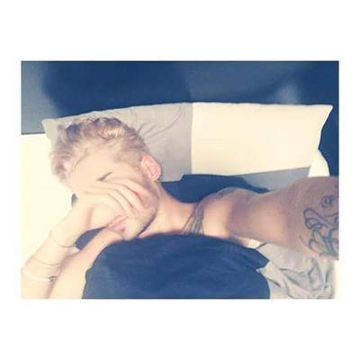 96_ivy's profile picture. ~ alien to love ~