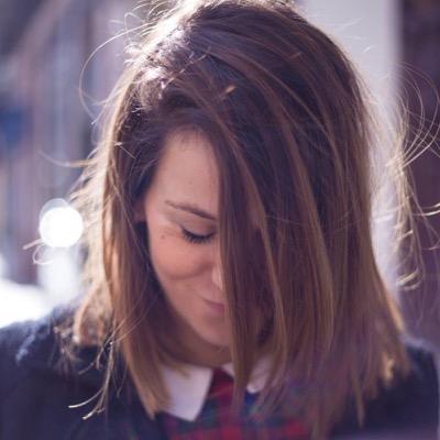#Periodista #SocialMedia #PR. Fashion, beauty & lifestyle #blogger. 'Los mercados son conversaciones', dialoguemos pues. https://t.co/KiNSDWggHd