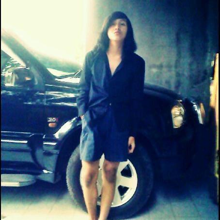 - Perfectionist Ordinary - Rokenroll  - Guitar and Vocal Player - Song Writer - Articel Writer-