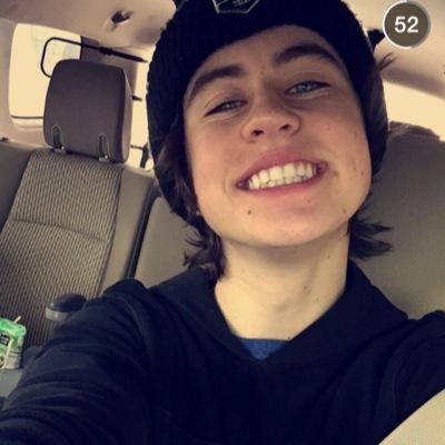 go follow @overlynash for a fun time ;)