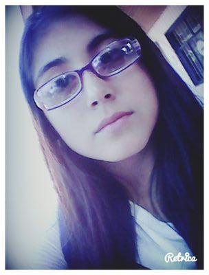 Hola soy Cathy tengo 14 años
soy Directioner , amo la música sobre todo el pop , amo cantar amo bailar y amo hacer amigos y amigas nuevos =D