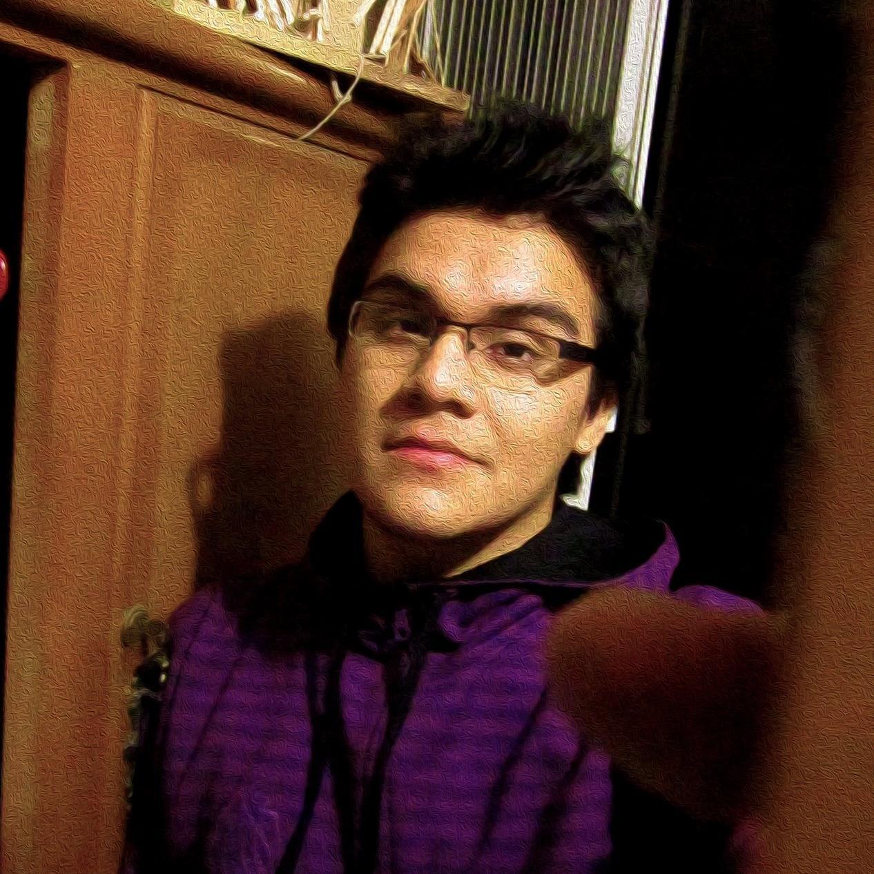 Chompax_'s profile picture. 