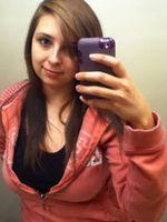 Lanette_gojs's profile picture. is actually DANGEROUSLY under-medicated.