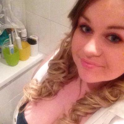 AndileeJ's profile picture. I'll follow back if you follow me!:)x