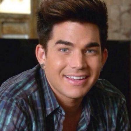 // Hi names Samuel I'm a fire fighter and second year med school. I'm married to @VanessaLuciaH. // My beautiful girl is @danihaleighl.