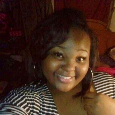 C/O 2015

Follow me on:Snap chat @Beautiful-Lexie

Instagram: Nakendra2015