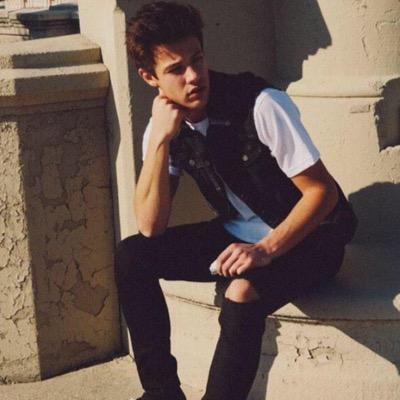 i fell inevitably in love with the guy named Cameron Alexander Dallas♡