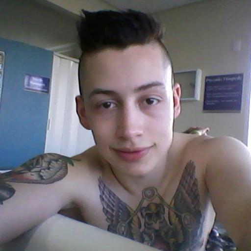 Estudante de Markenting,Baterista e Líder de Visual Merchandising na Riachuelo.