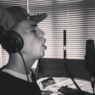 Kizzallen's profile picture. Rap/Hip-Hop/Grime artist.

Youtube -functional records



Kizzy. Like on facebook! 
So much music to come! Rah!
Follow me like the rapist you are.