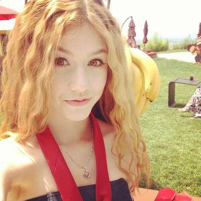 DraculoraWR's profile picture. I Have Fangs