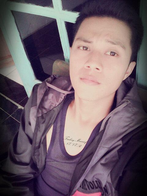 Sya orng yg asik╔═kaDang'' jail═╗ tp ngangenin ♫ ♥║tak.pernah memandang sblah dlm bertman║ musik adlh bgian hdup sya ♫ ♥ ♫ tp tmn sgla'y untk╚═sAya═╝ ٩(-̮̮̃•̃)۶