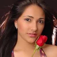 monimbedoya's profile picture. 