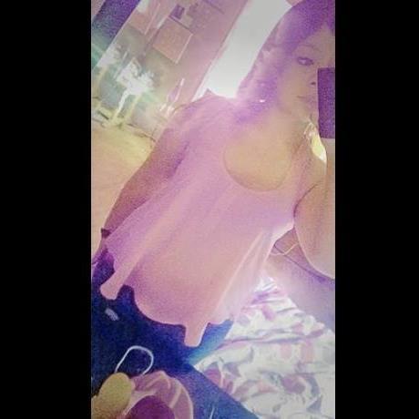The Walking Dead is LIIFFEEEE 3 Add/Follow me on maaah Facebook pls @KattReneeMiller &&