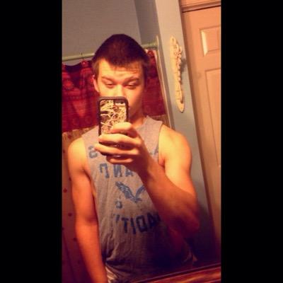 junior at HCHS, class of 17', im 16