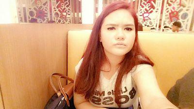 MahirahMerielle's profile picture. Live in the present, and make it so beautiful it will be worth remembering.