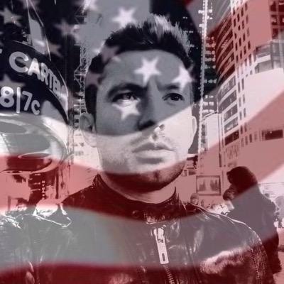 #TeamDDB Street Teams unite! Dedicated to spreading the word about @danieldebourg. News, album, tour info, and #LOVE for DDB. Instagram: @TeamDDBusa