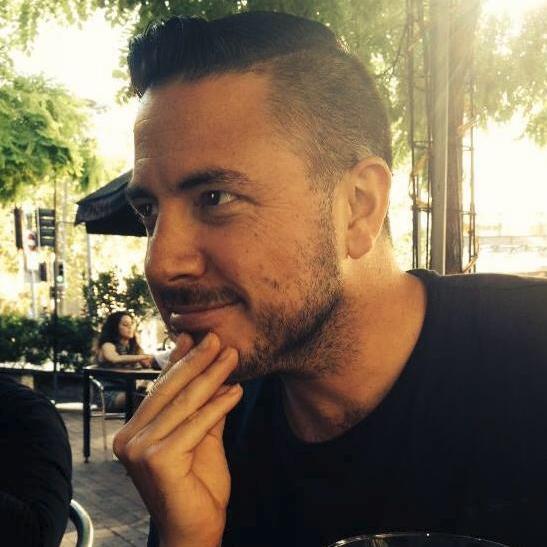 A Sydney/Oz based human, who likes people, technology and fermented grape juice
