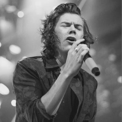 •a rolemodel isnt someone who never makes mistakes its a person who makes mistakes but gets right back up after making them•