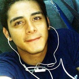 18 AÑOS Y LA VIDA APENAS COMIENZA.