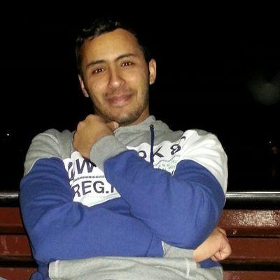 ‏فقط تعلم كيـف تستودع حياتك لله و تمضي مطمئنااً ˆ⌣ˆ