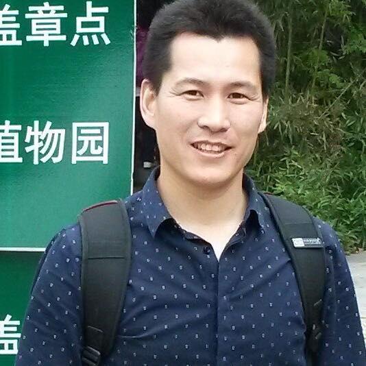 AlanZhang095's profile picture. 