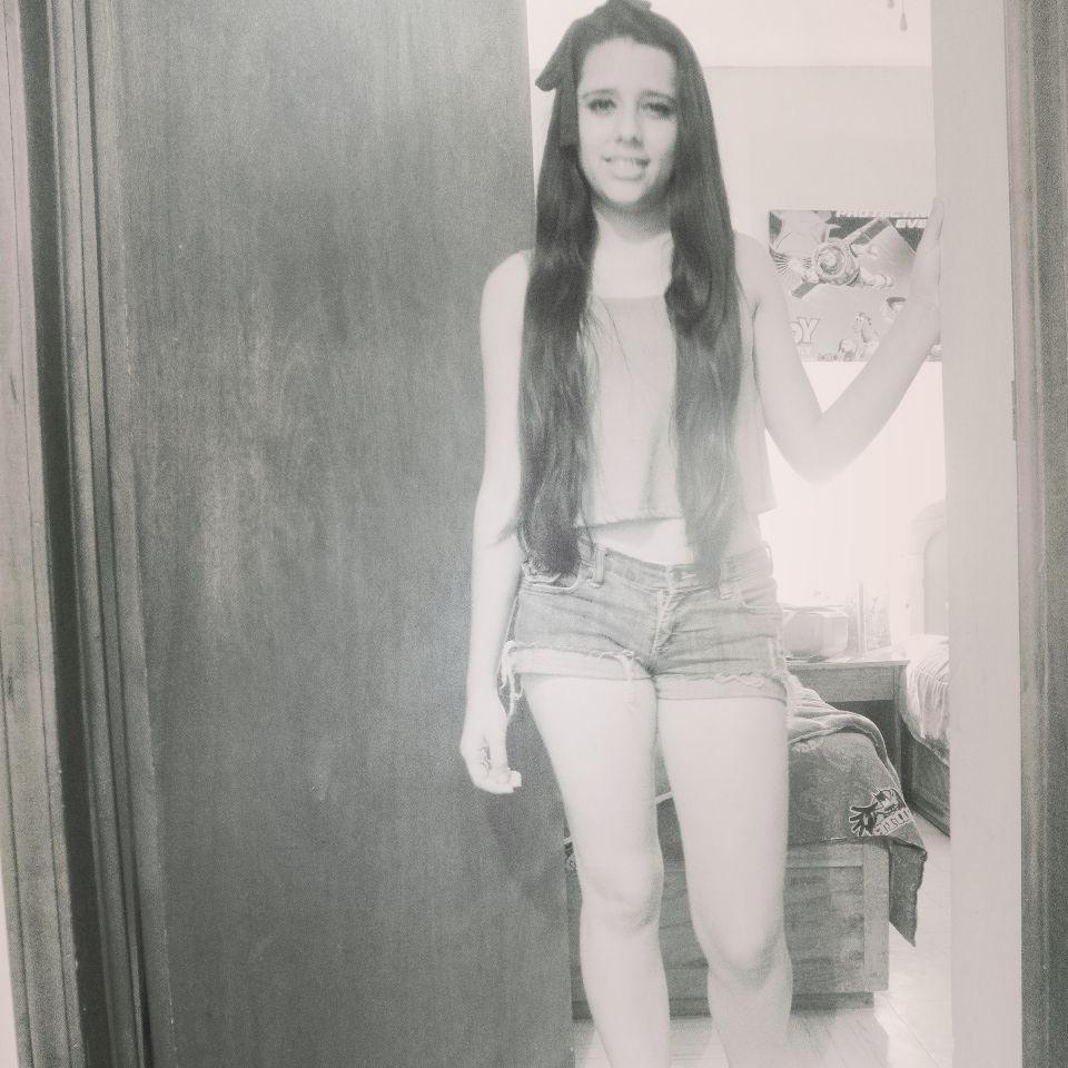 Diana2299's profile picture. Saludos plebes